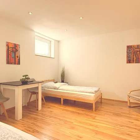 Apartman Spacestays - - 6 People - Big *