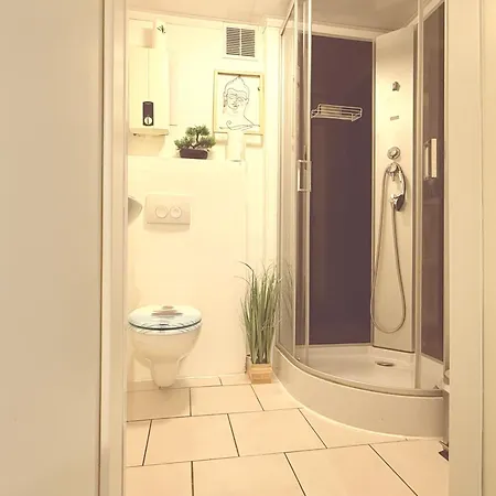 Spacestays - - 6 People - Big Apartman Gladbeck